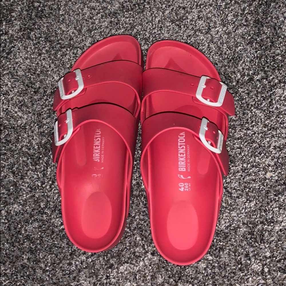 pink birkenstock’s